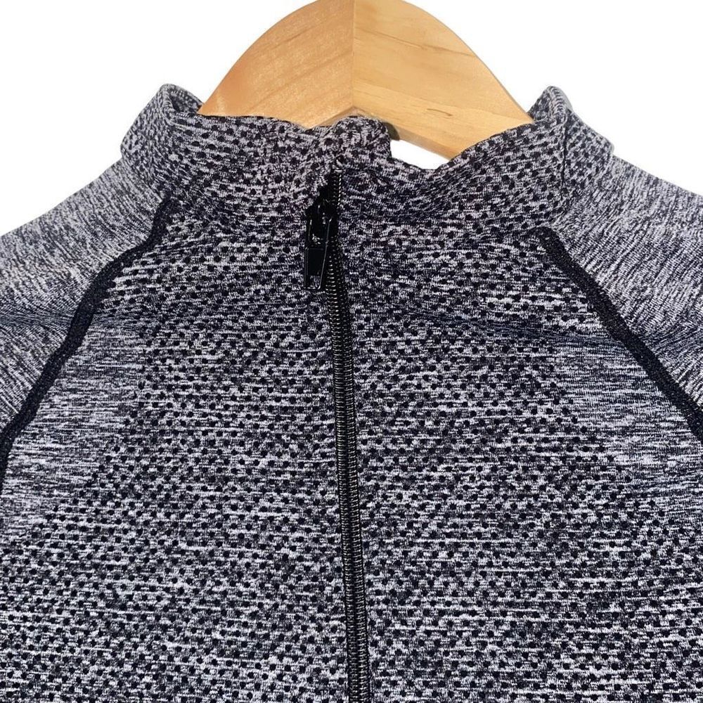 IAB MFG Carbon Seamless Full Zip Jacket - Picture 5 of 11
